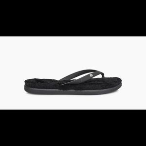 UGG Fluffie II Flip Flop 7.5 Black Excellent!